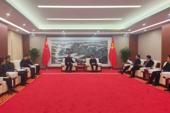 李東會見南陽市委書記王智慧